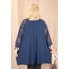 Kép 6/8 - KEREK nyakú, CSIPKE ujjas felső - SÖTÉTKÉK - 50-56 méret 