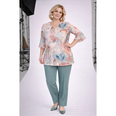 V-nyakú, fordos ujjú pasztell festett virágos muszlin blúz