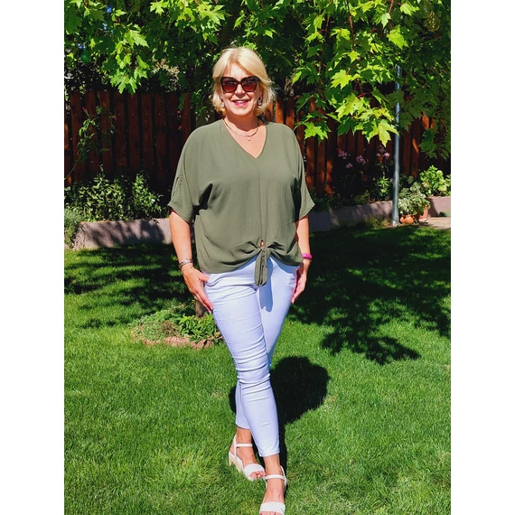 Khaki, elől megkötős felső , 44-48-as  méretig