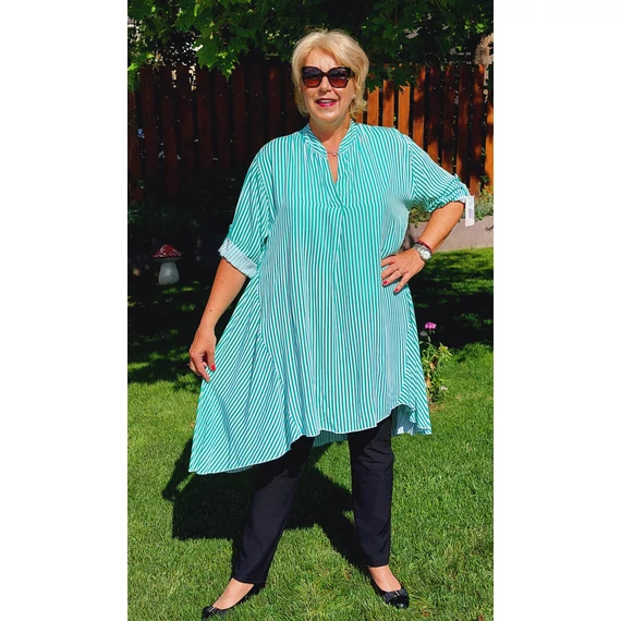 Szilvi kedvence ALMAZÖLD- fehér ingblúz   50 - 54 es méretig